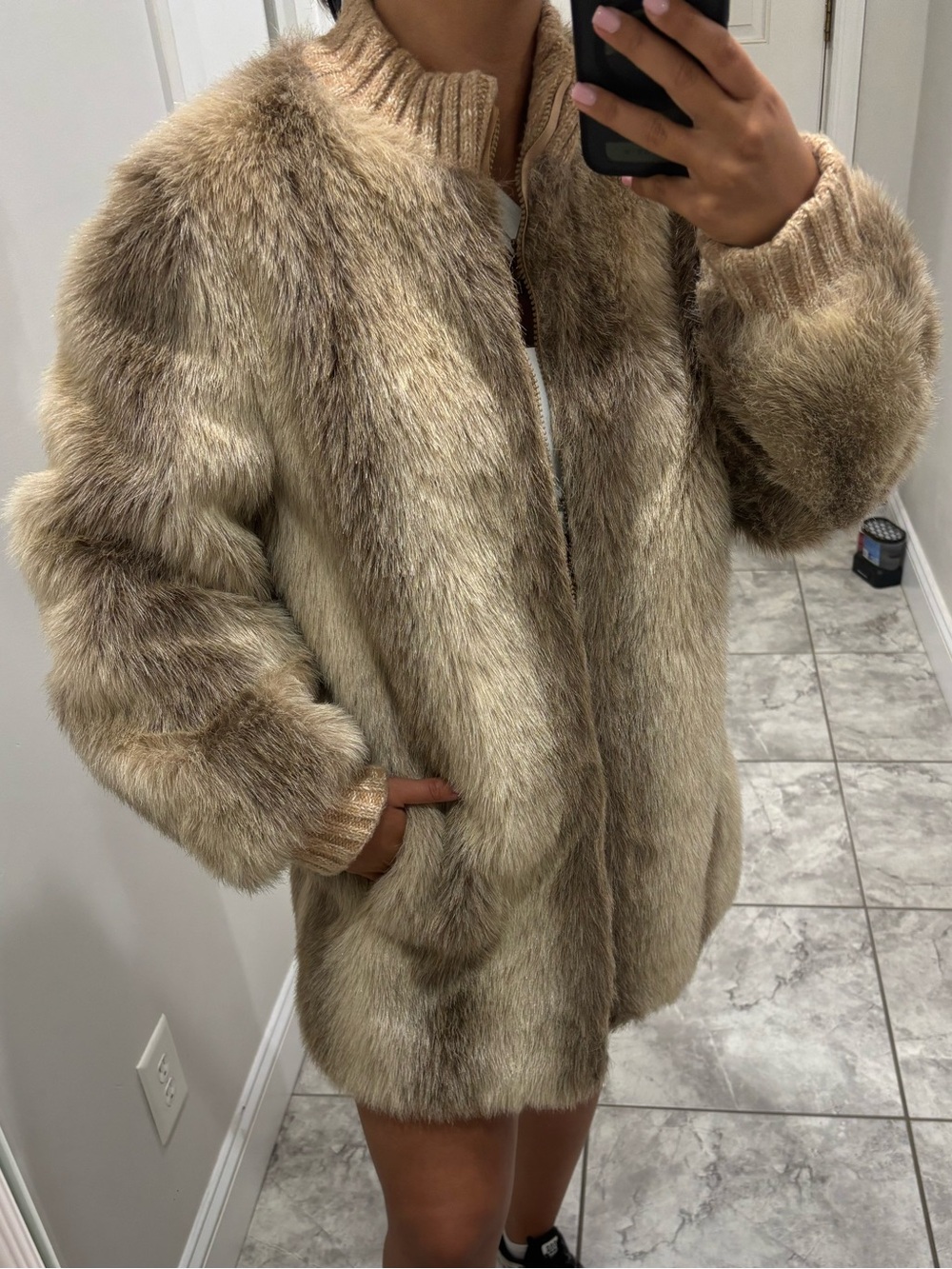 Vintage FAUX FUR Cheyenne by Hillmoor / ILGWU union tag